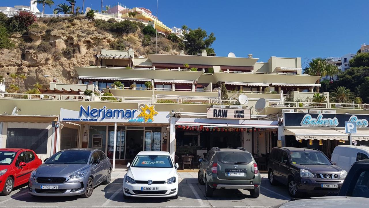 1ª LINEA PLAYA DE BURRIANA 1ºd Apartman Nerja Kültér fotó