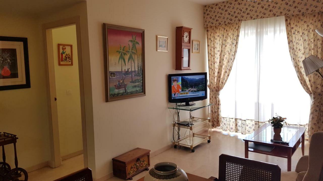1ª LINEA PLAYA DE BURRIANA 1ºd Apartman Nerja Kültér fotó